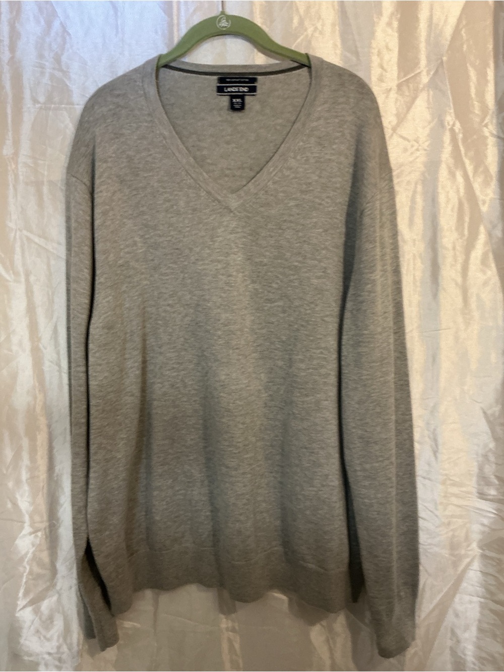 Lands' End Men's Light Gray V-Neck Sweater
